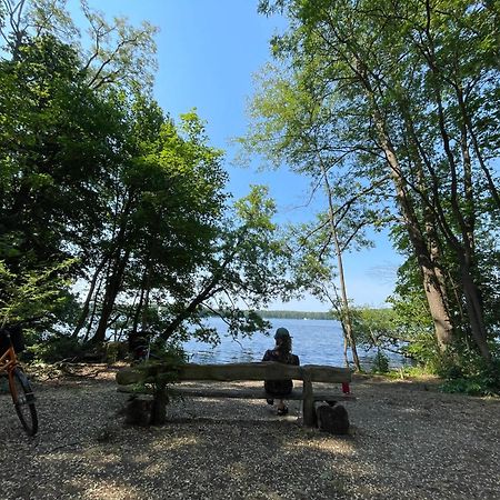 Guesthouse With 3 Apartments, Just Outside Berlin, Near To Tesla Burig Eksteriør billede