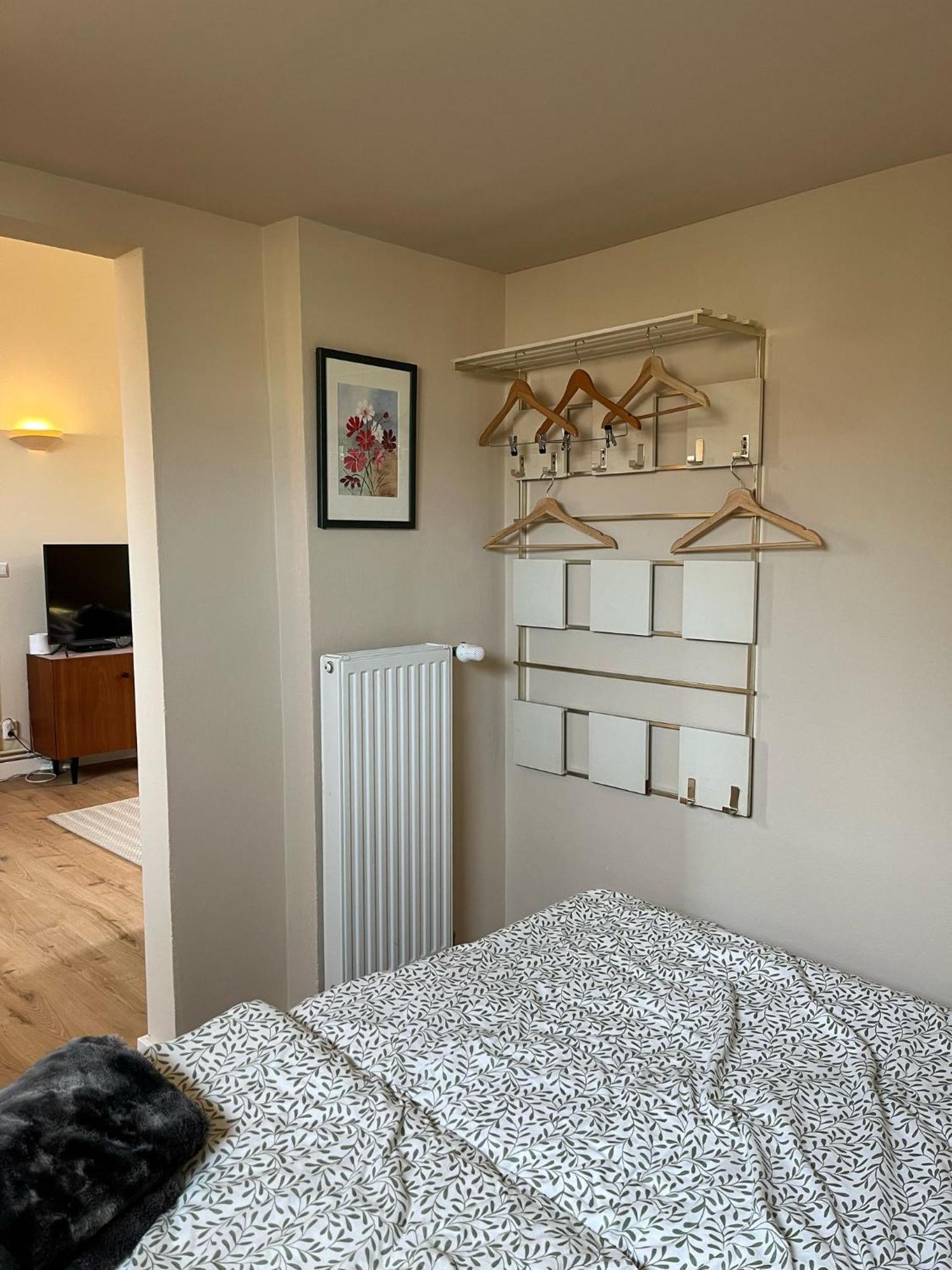 Guesthouse With 3 Apartments, Just Outside Berlin, Near To Tesla Burig Eksteriør billede
